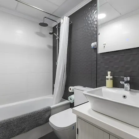 Alamos Flat - Parking Ev - Parking Free Apartament